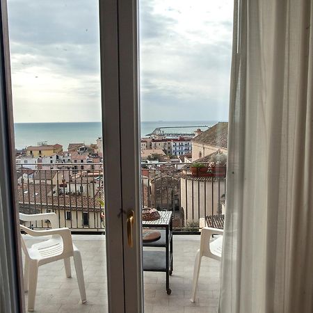 Armonia Bed & Breakfast Salerno Bagian luar foto