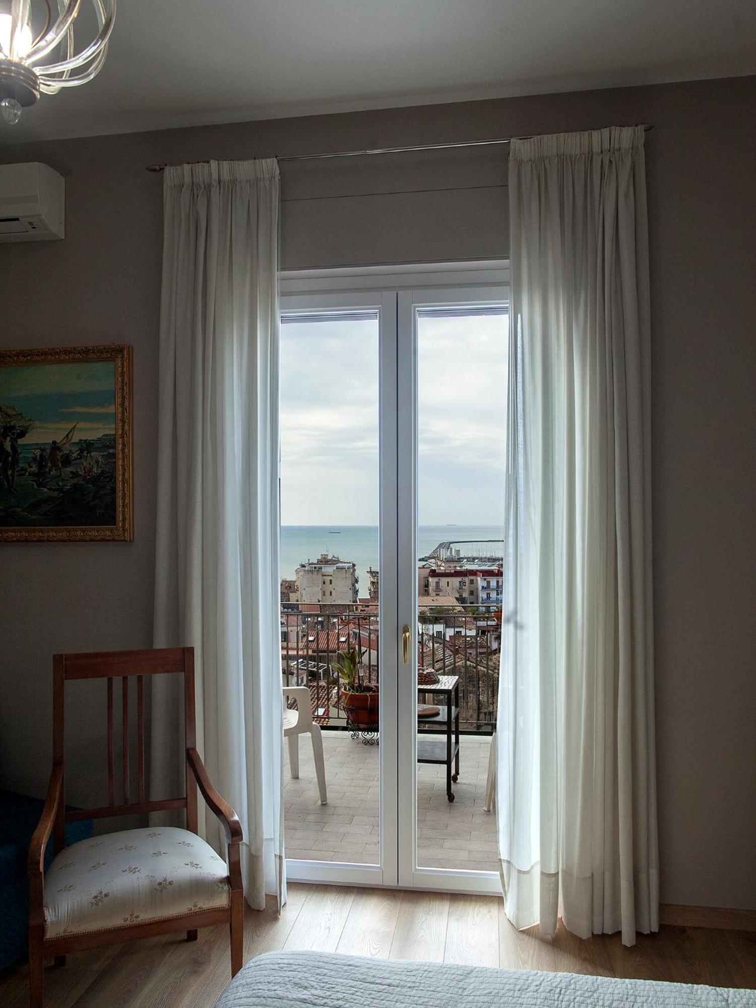 Armonia Bed & Breakfast Salerno Bagian luar foto