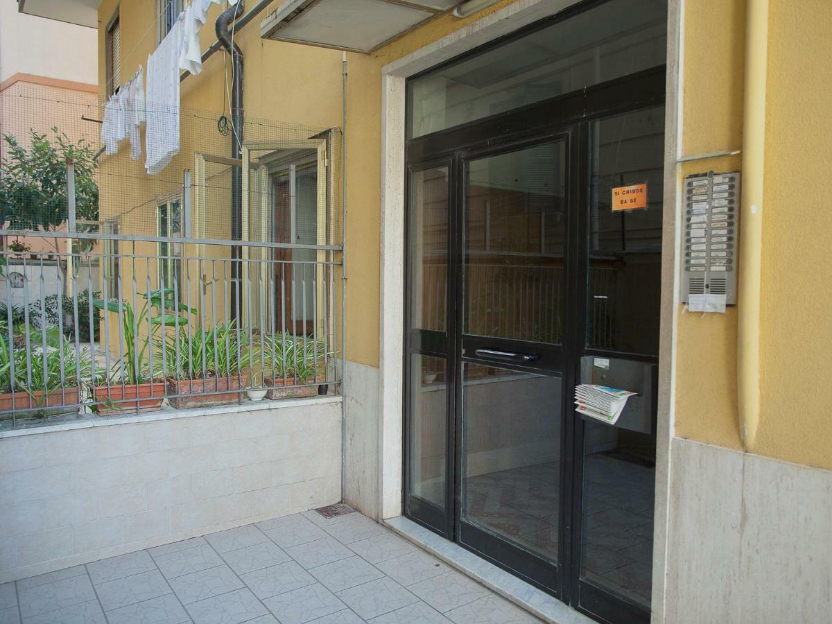 Armonia Bed & Breakfast Salerno Bagian luar foto