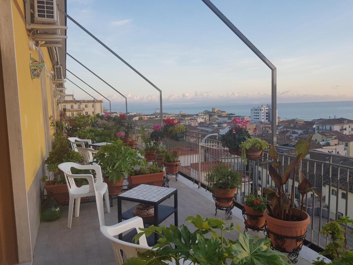 Armonia Bed & Breakfast Salerno Bagian luar foto